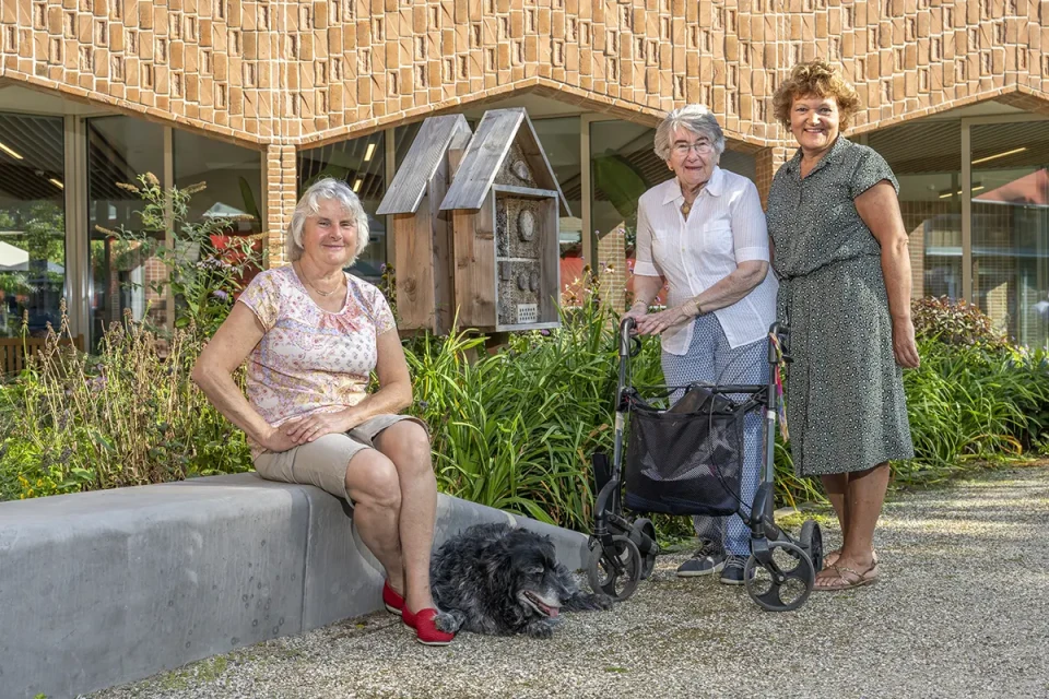 met-renate-1.960×0 Altijd uitstekende service bij Serviceflat Schouwenhove